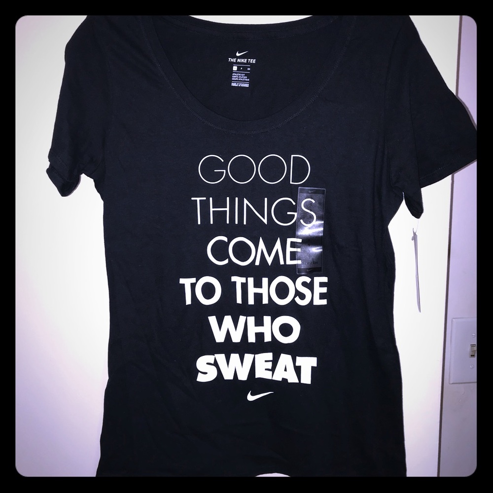 Nike Tee. NWT